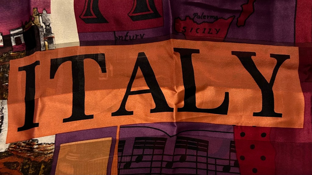 NEW: 365 Days of Style. Day 185 of the Style Challenge: Friday, November 15th.