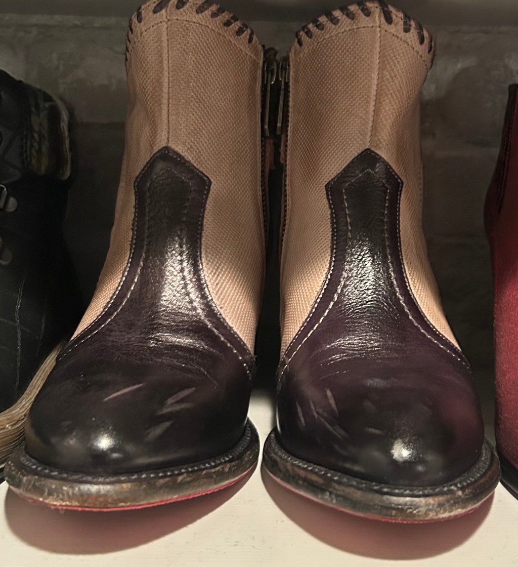 NEW: 365 Days of Style. Day 209 of the Style Challenge: Monday, December&nbsp;9th.